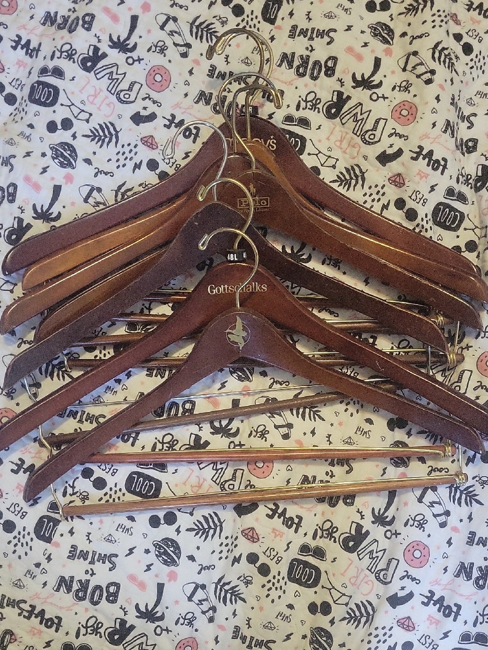Wooden Suit Hangers With Metal Hooks - Set of 7